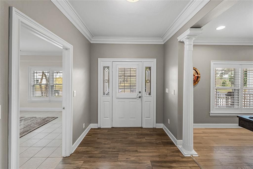 En Venta: $640,000 (5 camas, 4 baños, 3506 Pies cuadrados)