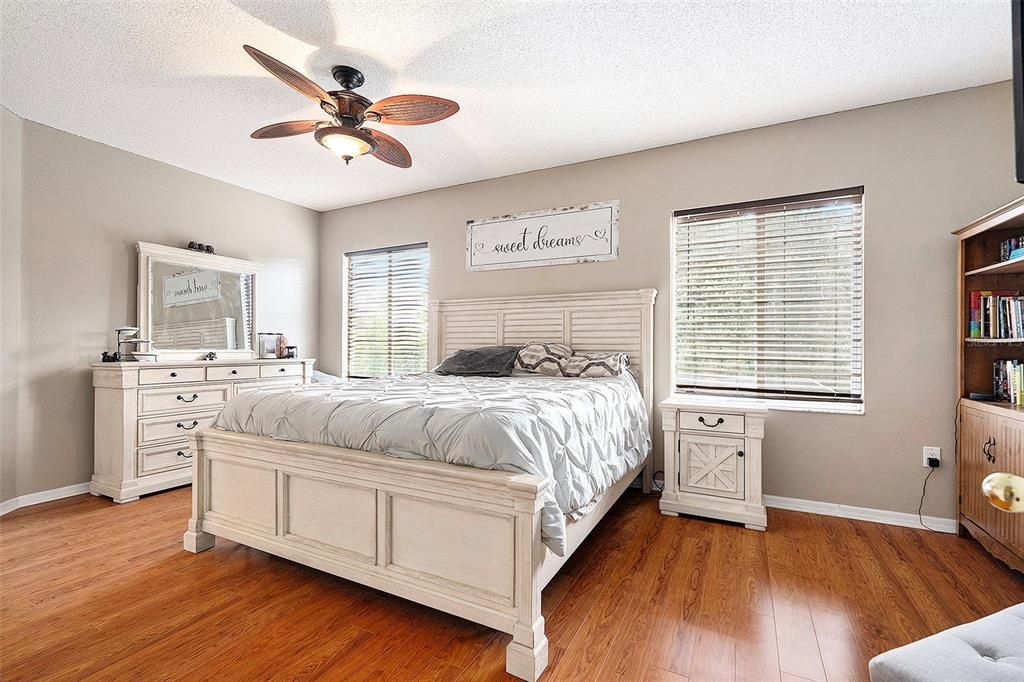 For Sale: $580,000 (4 beds, 2 baths, 2430 Square Feet)