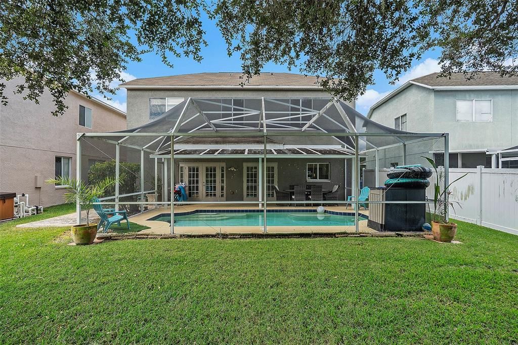 For Sale: $580,000 (4 beds, 2 baths, 2430 Square Feet)