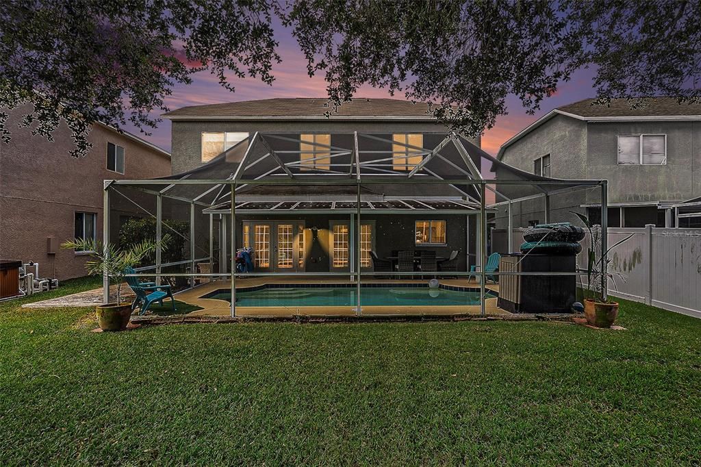 For Sale: $580,000 (4 beds, 2 baths, 2430 Square Feet)