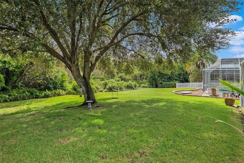 For Sale: $580,000 (4 beds, 2 baths, 2430 Square Feet)