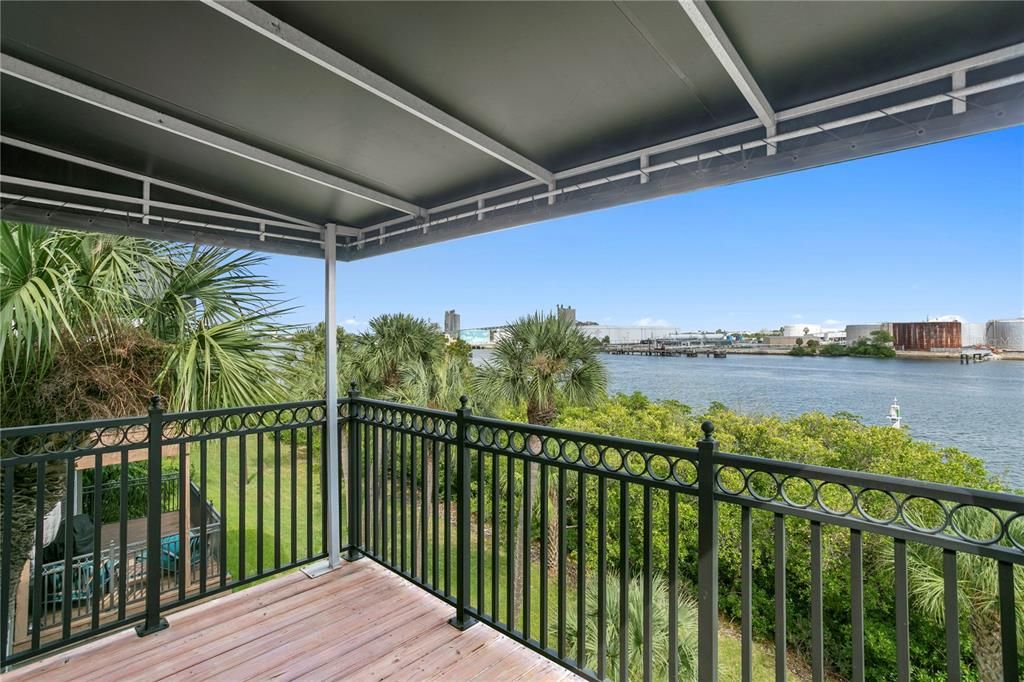 待售: $950,000 (3 贝兹, 3 浴室, 2122 平方英尺)