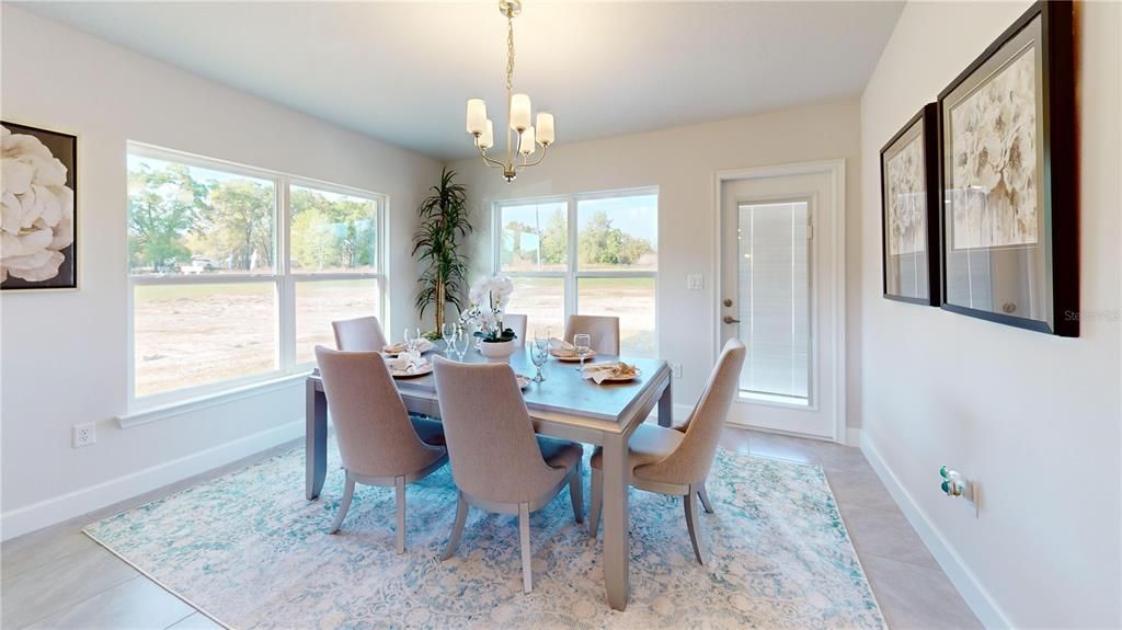 Active With Contract: $239,400 (3 beds, 2 baths, 1539 Square Feet)