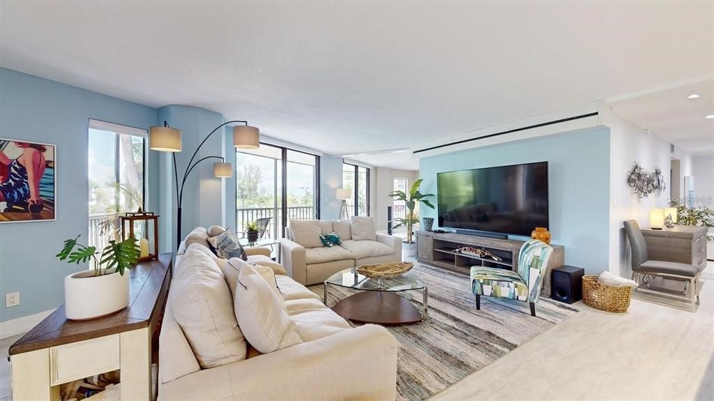 For Sale: $329,000 (3 beds, 2 baths, 1912 Square Feet)