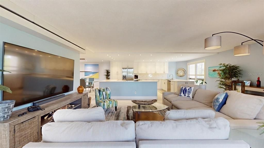 For Sale: $329,000 (3 beds, 2 baths, 1912 Square Feet)