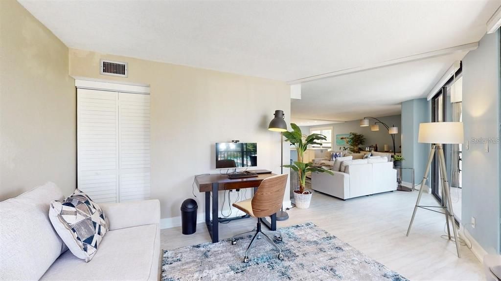 For Sale: $329,000 (3 beds, 2 baths, 1912 Square Feet)