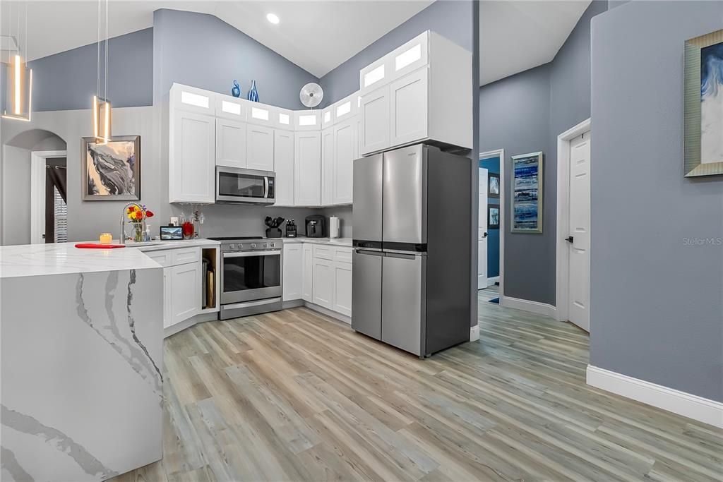 For Sale: $568,900 (3 beds, 2 baths, 1784 Square Feet)