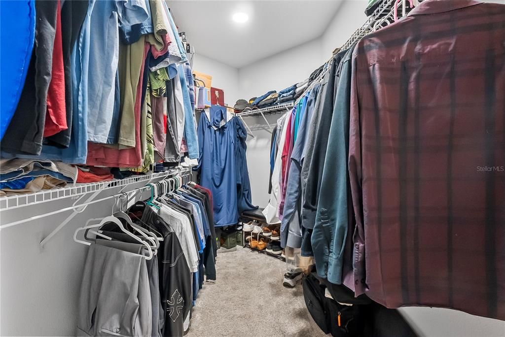 For Sale: $568,900 (3 beds, 2 baths, 1784 Square Feet)