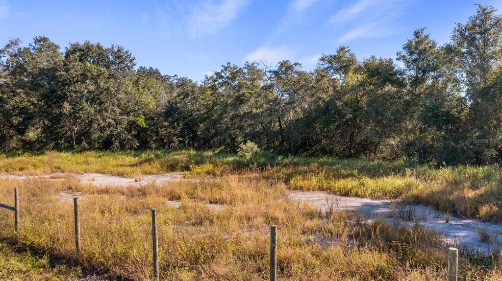 Activo con contrato: $279,000 (3.02 acres)