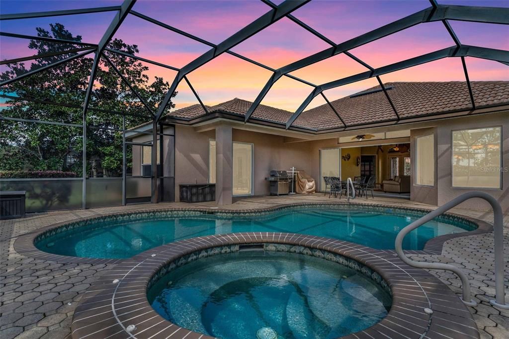 For Sale: $435,000 (3 beds, 2 baths, 2196 Square Feet)