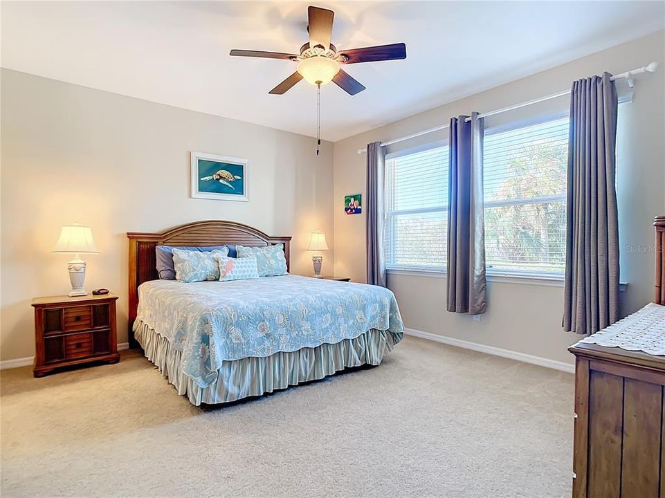 For Sale: $424,000 (2 beds, 2 baths, 1522 Square Feet)