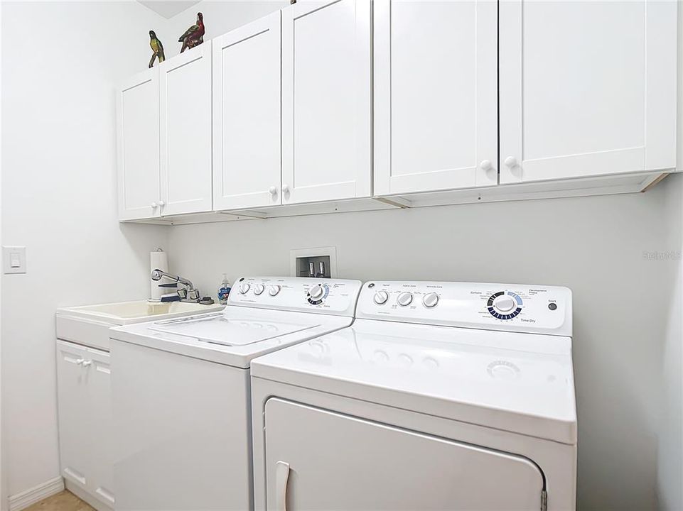 For Sale: $424,000 (2 beds, 2 baths, 1522 Square Feet)