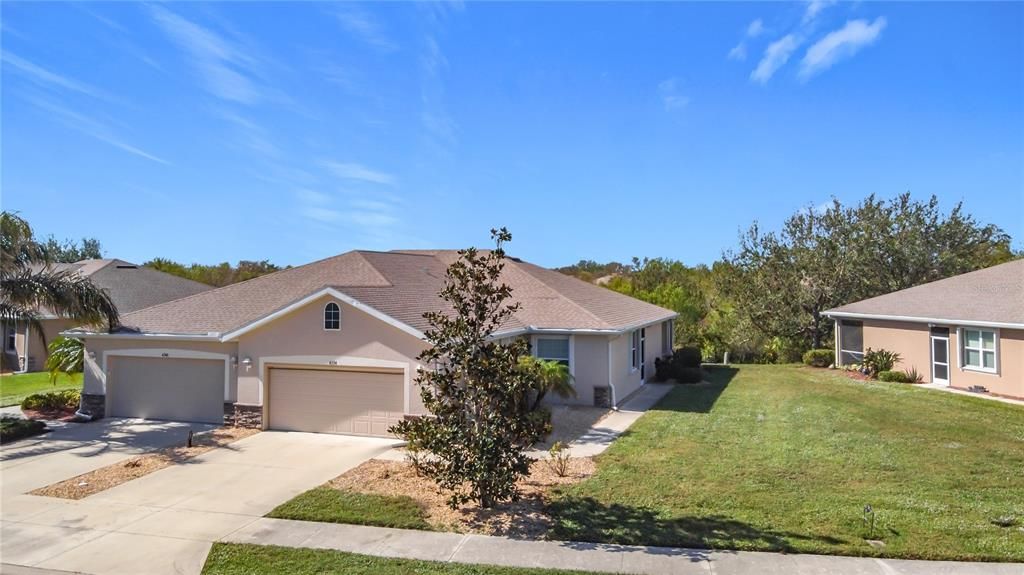 For Sale: $424,000 (2 beds, 2 baths, 1522 Square Feet)