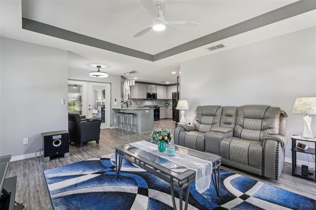 На продажу: $440,000 (4 спален, 2 ванн, 2298 Квадратных фут)