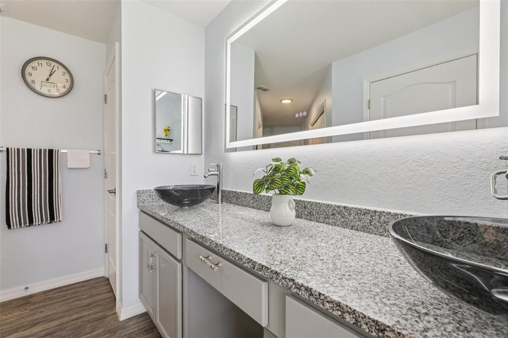 На продажу: $440,000 (4 спален, 2 ванн, 2298 Квадратных фут)