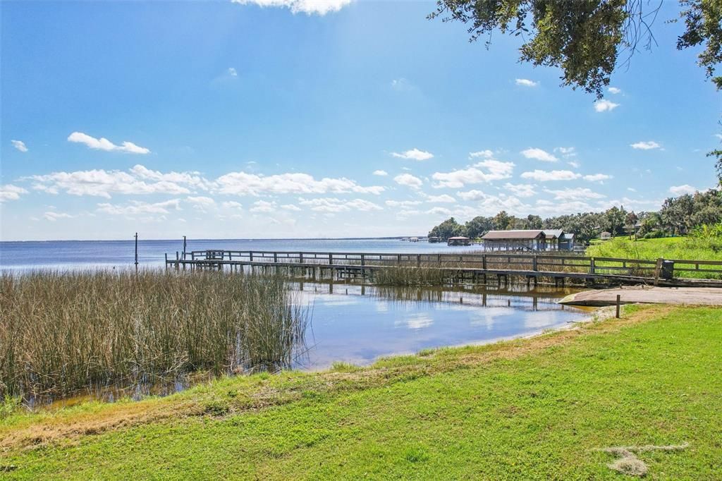 На продажу: $440,000 (4 спален, 2 ванн, 2298 Квадратных фут)