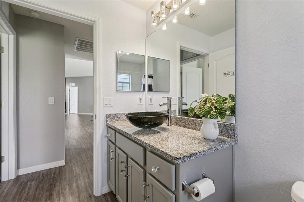 На продажу: $440,000 (4 спален, 2 ванн, 2298 Квадратных фут)