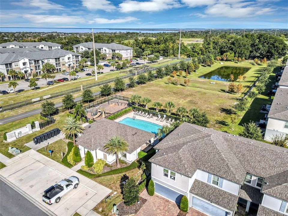 待售: $348,400 (3 贝兹, 2 浴室, 1570 平方英尺)