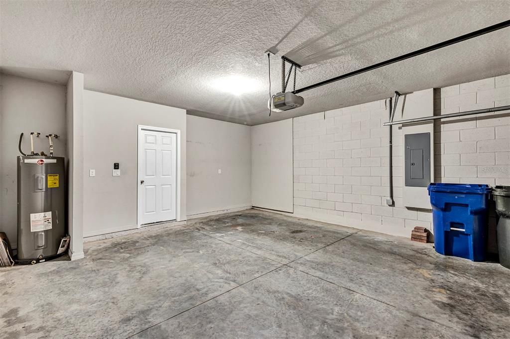 待售: $348,400 (3 贝兹, 2 浴室, 1570 平方英尺)