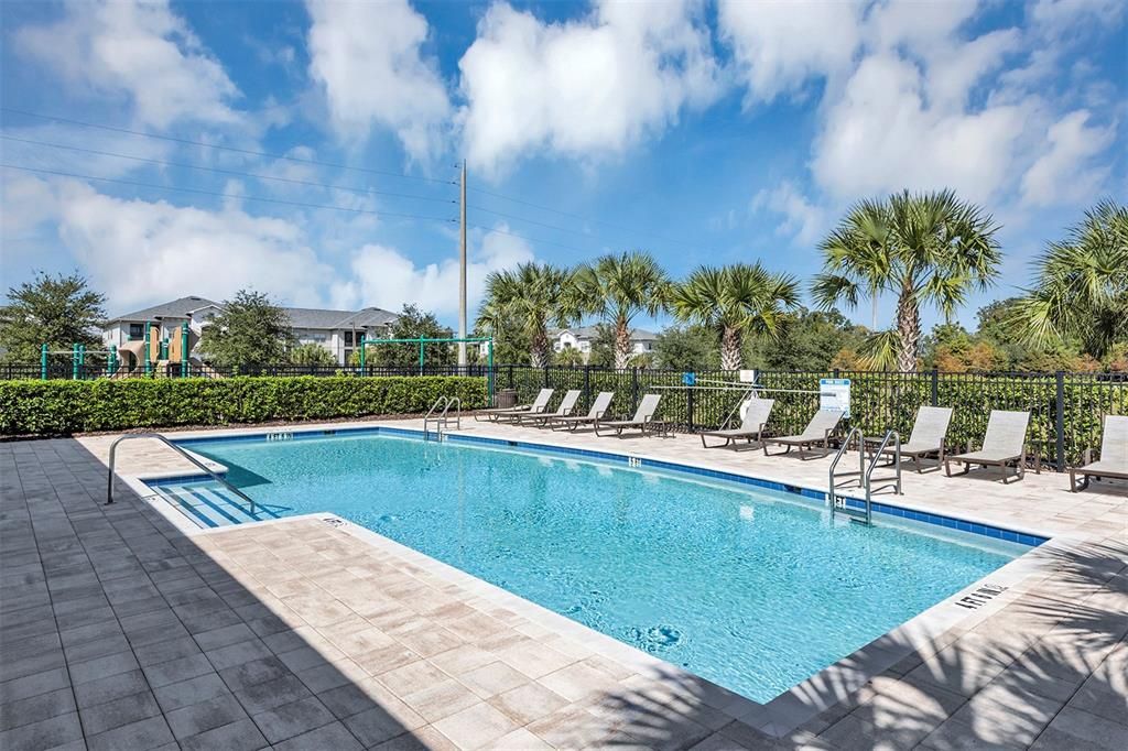 待售: $348,400 (3 贝兹, 2 浴室, 1570 平方英尺)