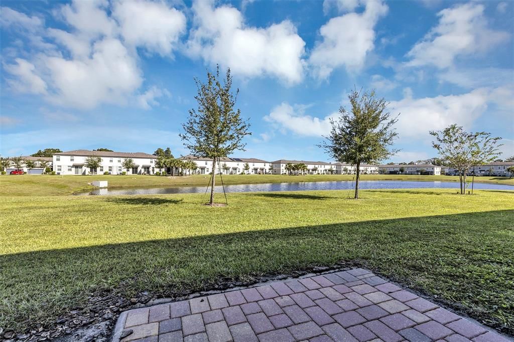 待售: $348,400 (3 贝兹, 2 浴室, 1570 平方英尺)