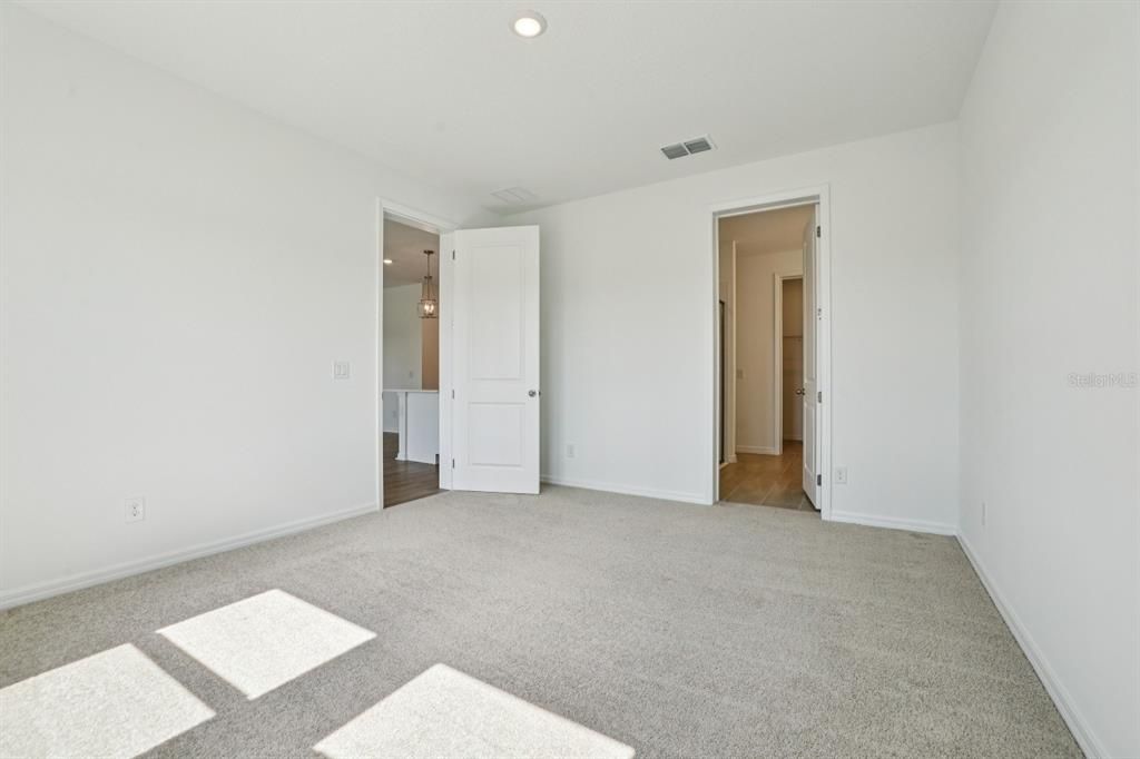 待售: $459,990 (4 贝兹, 2 浴室, 1903 平方英尺)