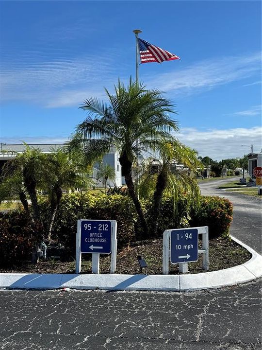Active With Contract: $107,500 (2 beds, 2 baths, 1616 Square Feet)