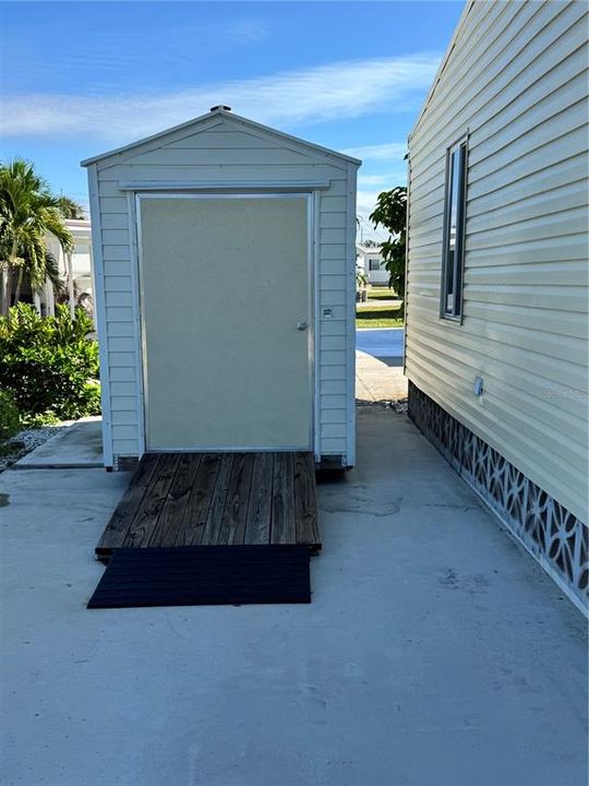 For Sale: $155,000 (2 beds, 2 baths, 1616 Square Feet)