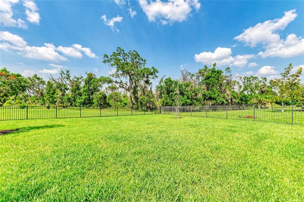 For Sale: $575,000 (3 beds, 3 baths, 1840 Square Feet)