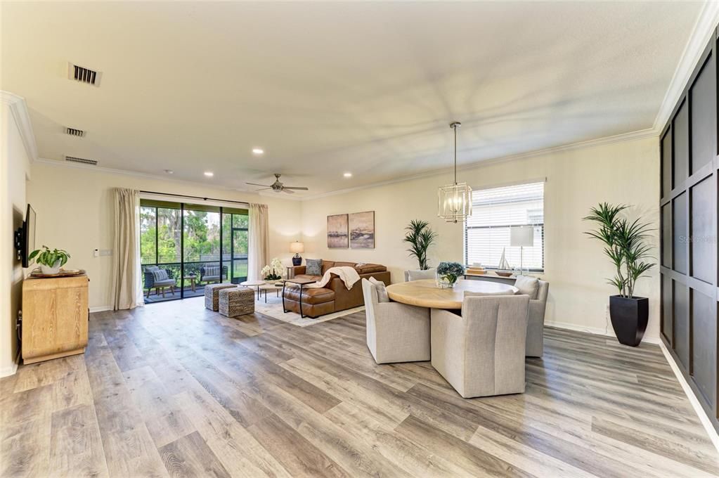 For Sale: $575,000 (3 beds, 3 baths, 1840 Square Feet)