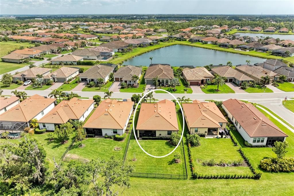 For Sale: $575,000 (3 beds, 3 baths, 1840 Square Feet)