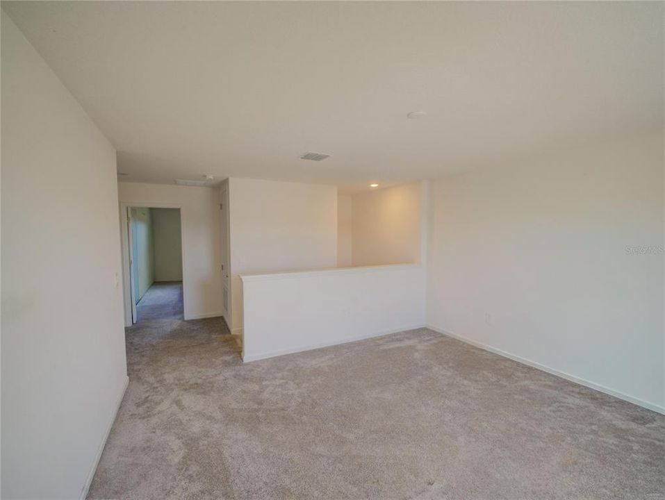 For Sale: $390,000 (4 beds, 2 baths, 2645 Square Feet)