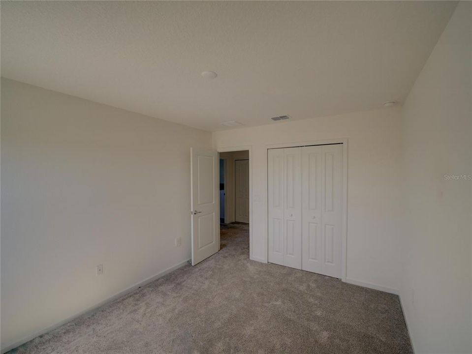 For Sale: $390,000 (4 beds, 2 baths, 2645 Square Feet)