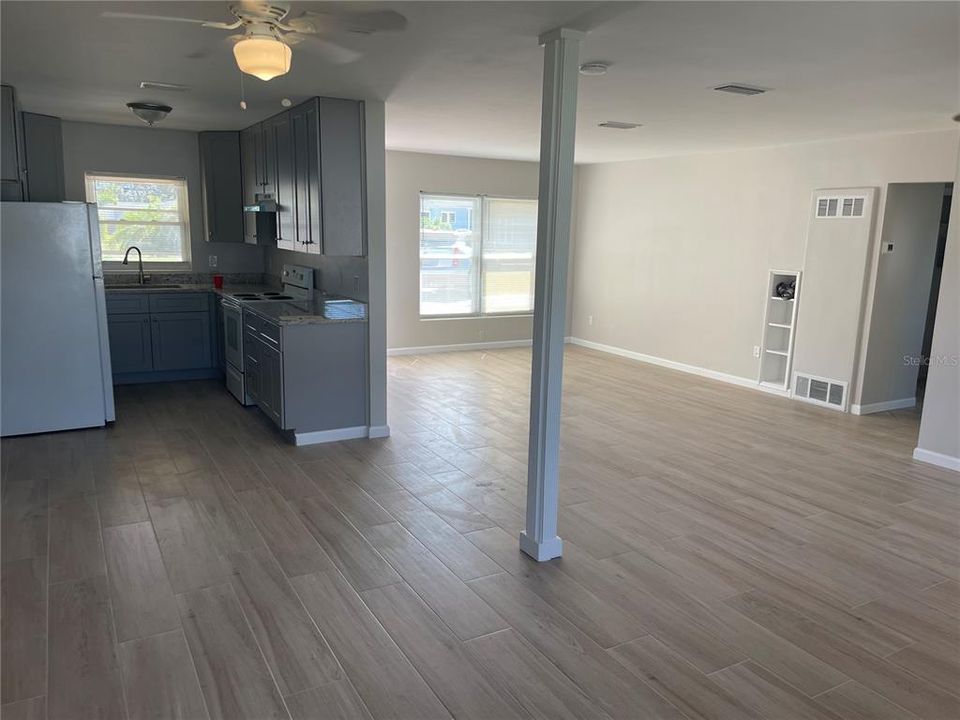 For Rent: $2,500 (3 beds, 2 baths, 1525 Square Feet)