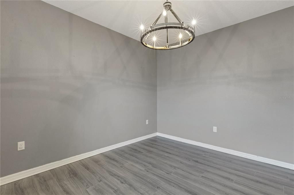 待售: $594,900 (4 贝兹, 2 浴室, 2988 平方英尺)