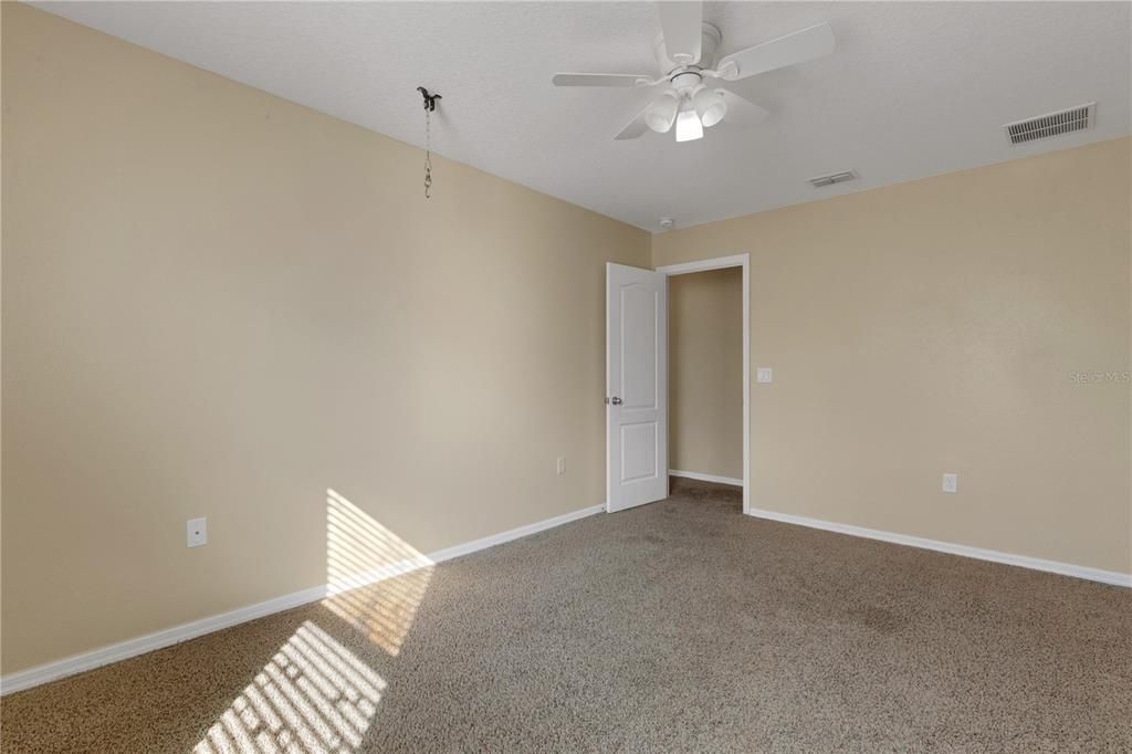 待售: $594,900 (4 贝兹, 2 浴室, 2988 平方英尺)