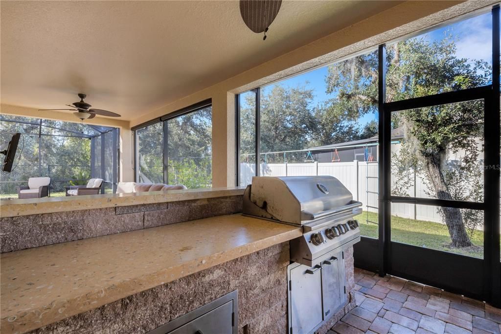 待售: $594,900 (4 贝兹, 2 浴室, 2988 平方英尺)