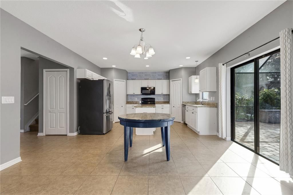 待售: $594,900 (4 贝兹, 2 浴室, 2988 平方英尺)