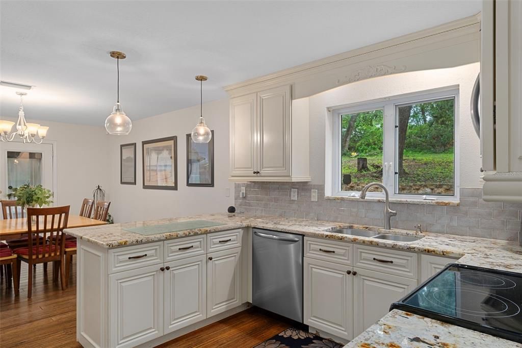 For Sale: $677,000 (3 beds, 2 baths, 2066 Square Feet)