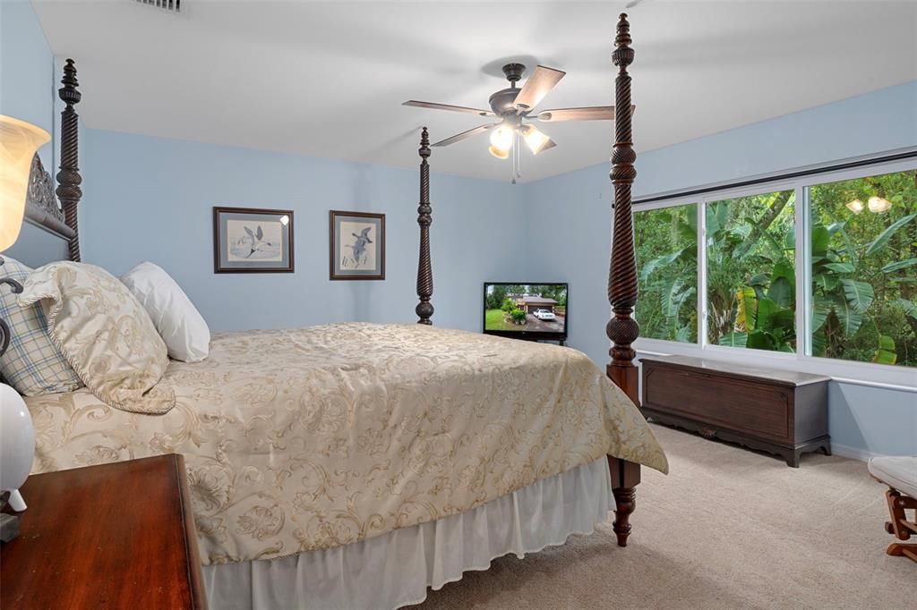 For Sale: $677,000 (3 beds, 2 baths, 2066 Square Feet)