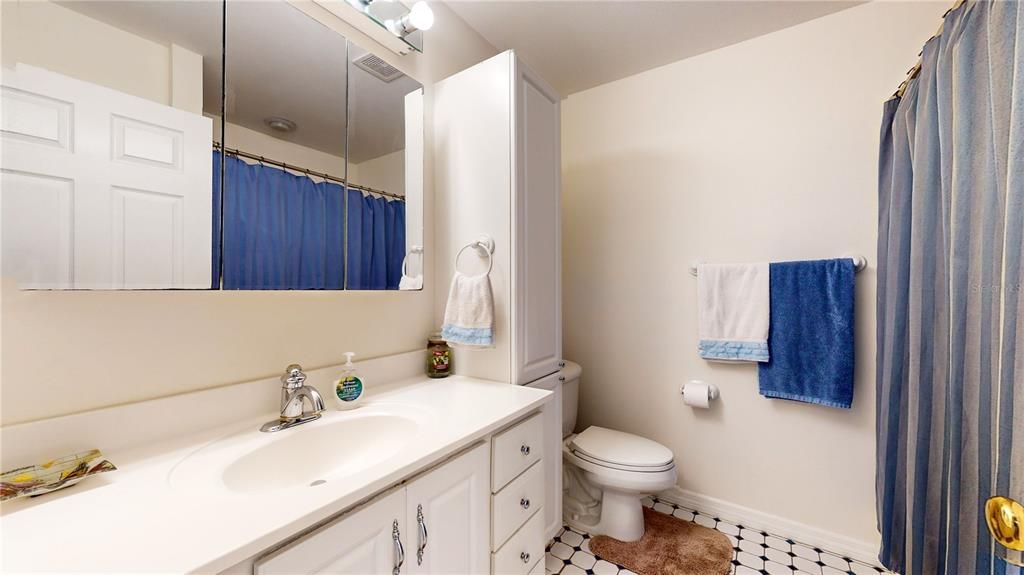 For Sale: $677,000 (3 beds, 2 baths, 2066 Square Feet)