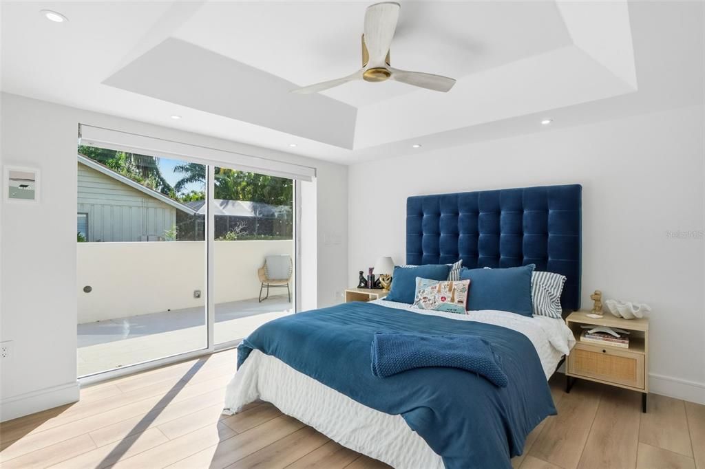 На продажу: $1,649,000 (3 спален, 3 ванн, 2708 Квадратных фут)