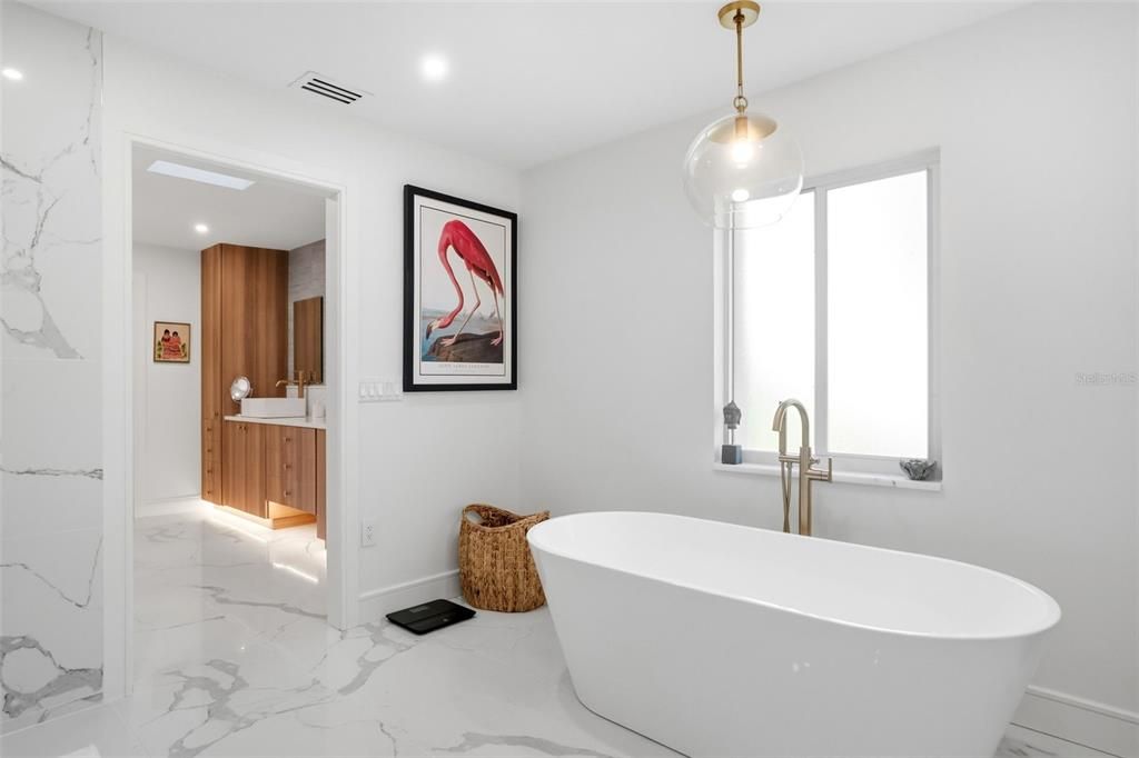 На продажу: $1,649,000 (3 спален, 3 ванн, 2708 Квадратных фут)