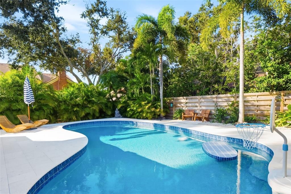 На продажу: $1,649,000 (3 спален, 3 ванн, 2708 Квадратных фут)