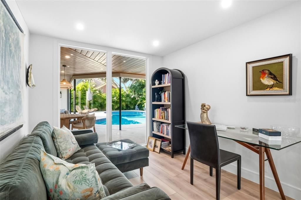 На продажу: $1,649,000 (3 спален, 3 ванн, 2708 Квадратных фут)