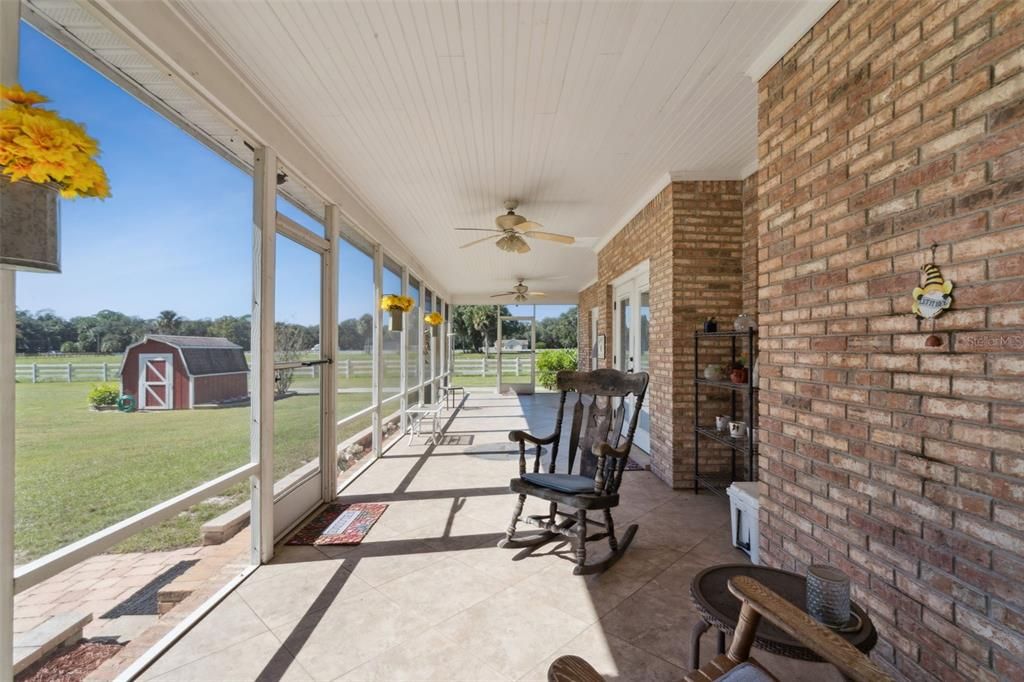 For Sale: $1,490,000 (4 beds, 3 baths, 2468 Square Feet)