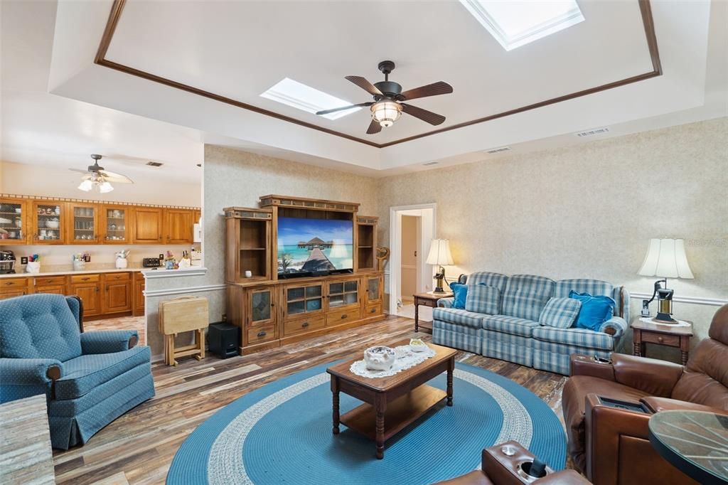 For Sale: $1,490,000 (4 beds, 3 baths, 2468 Square Feet)