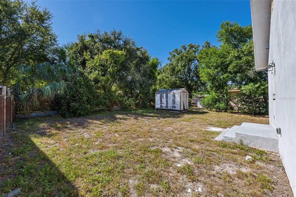 For Sale: $249,900 (3 beds, 1 baths, 858 Square Feet)