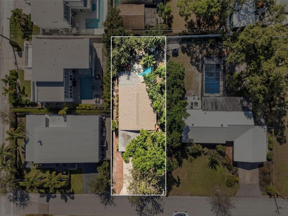 For Sale: $450,450 (2 beds, 1 baths, 1641 Square Feet)