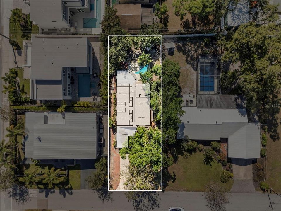 For Sale: $450,450 (2 beds, 1 baths, 1641 Square Feet)